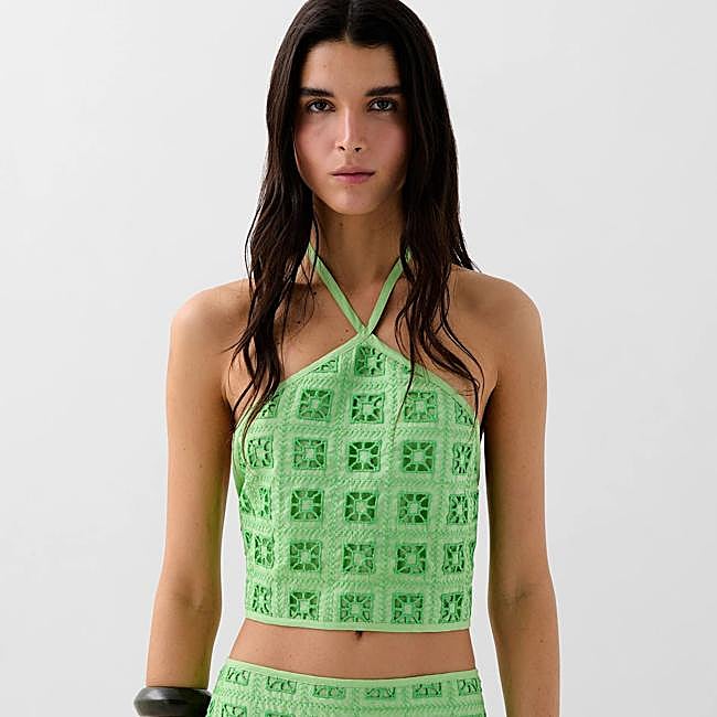 Top pañuelo con perforados