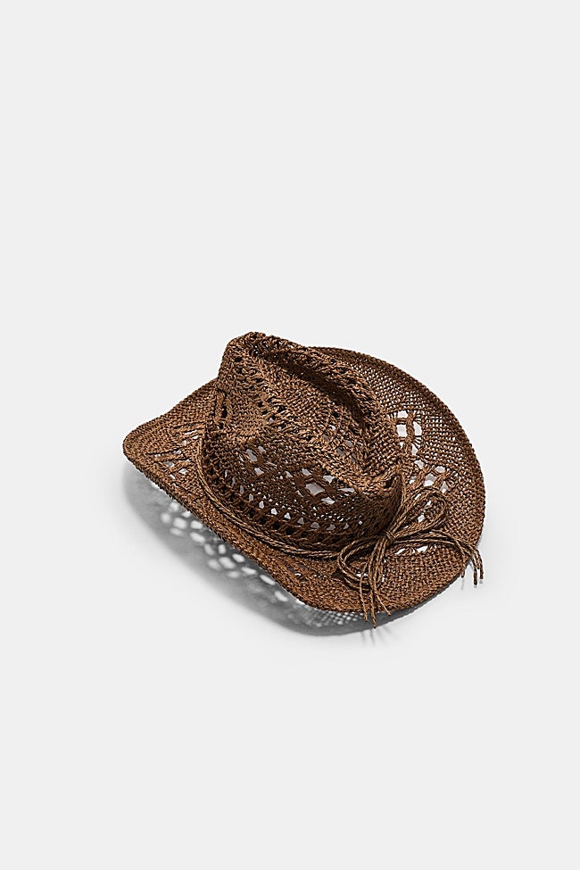 Sombrero cowboy de rafia.