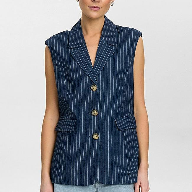 Chaleco de rayas de Nümph, a la venta en Zalando, 99,99 euros.