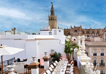 Las 6 mejores terrazas de Sevilla para combatir el calor: vistas a la Giralda, piscina y buenos cócteles