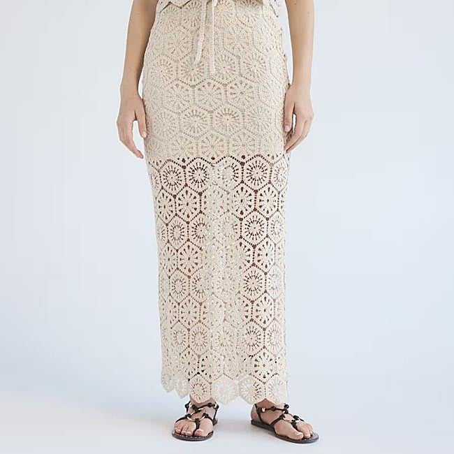 Falda de encaje tipo tubo