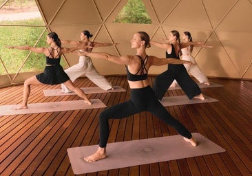 Ropa de deporte para hacer yoga.