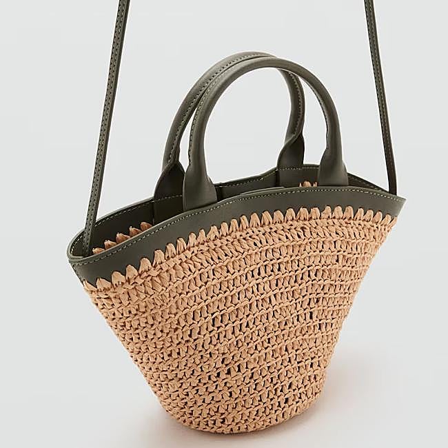 Bolso de rafia de Mango (35,99 euros)