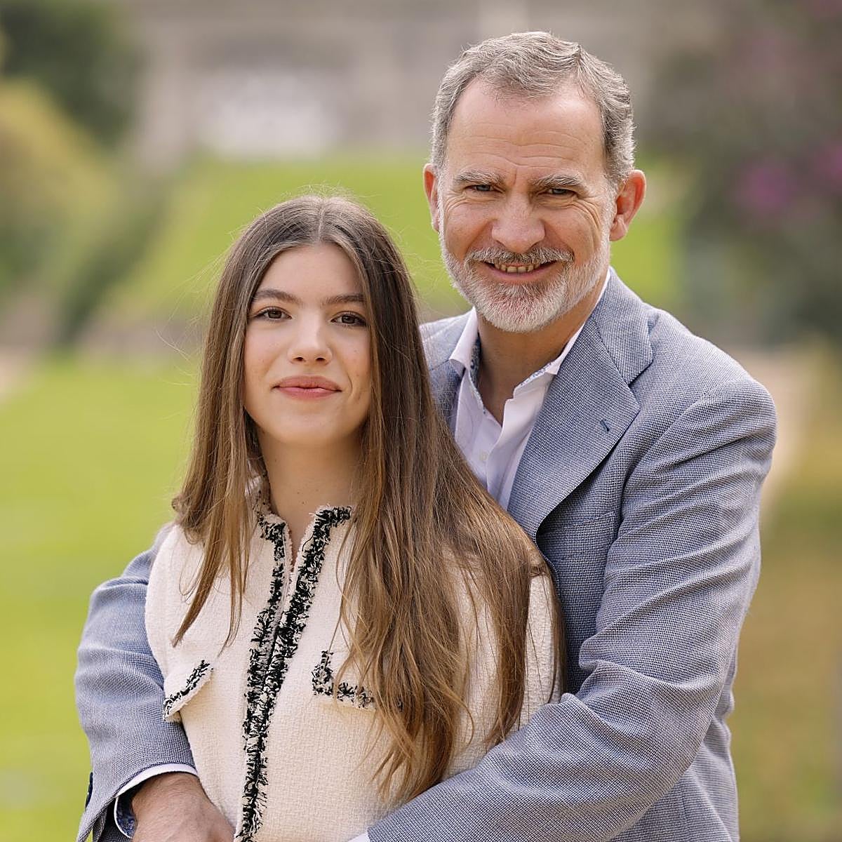La infanta Sofía y el rey Felipe, en una foto reciente.