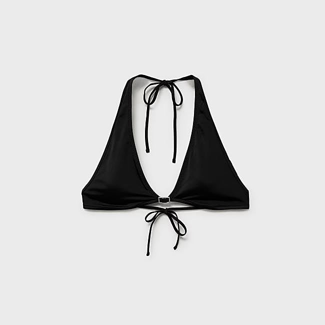 Top de bikini con cuello halter de Mango.