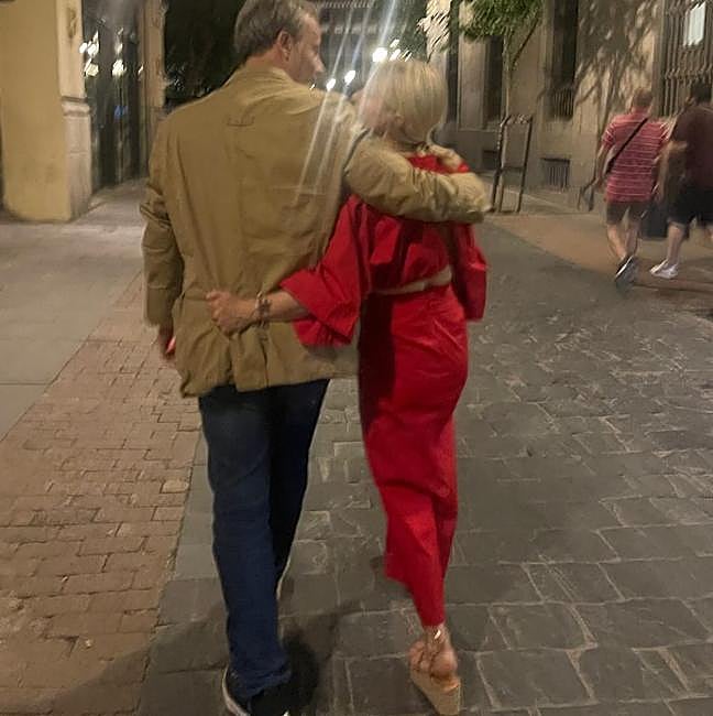 Eugenia Martínez de Irujo con unas sandalias con cuña.