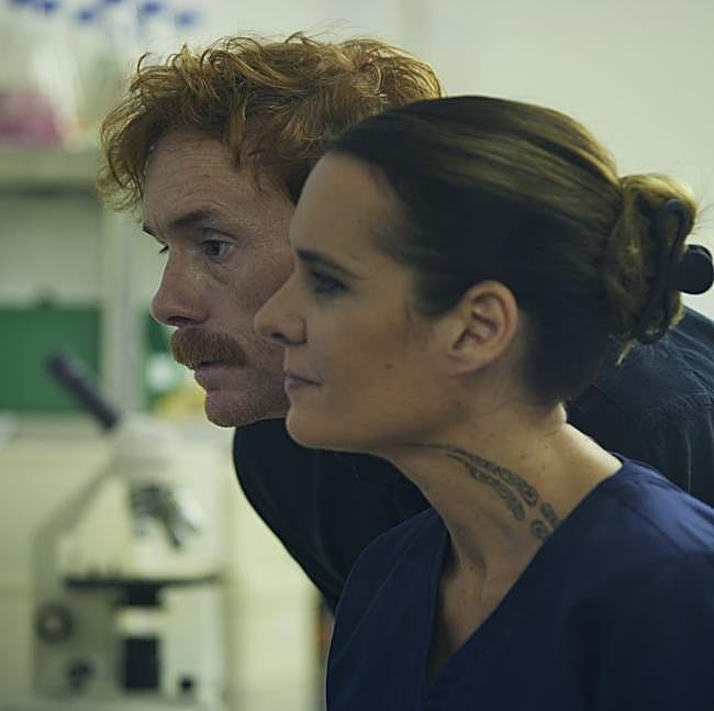 Daniel Pérez Prada y Eva Santolaria, dos de los intérpretes que participan en Los sin nombre.