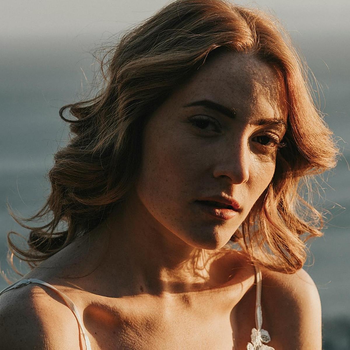 Si tienes una baja autoestima, que te hagan halagos te hace sentir incómoda.