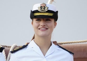 Todas las fotos de la llegada de Leonor a Gijón a bordo de Elcano tras finalizar su formación en la Blas de Lezo