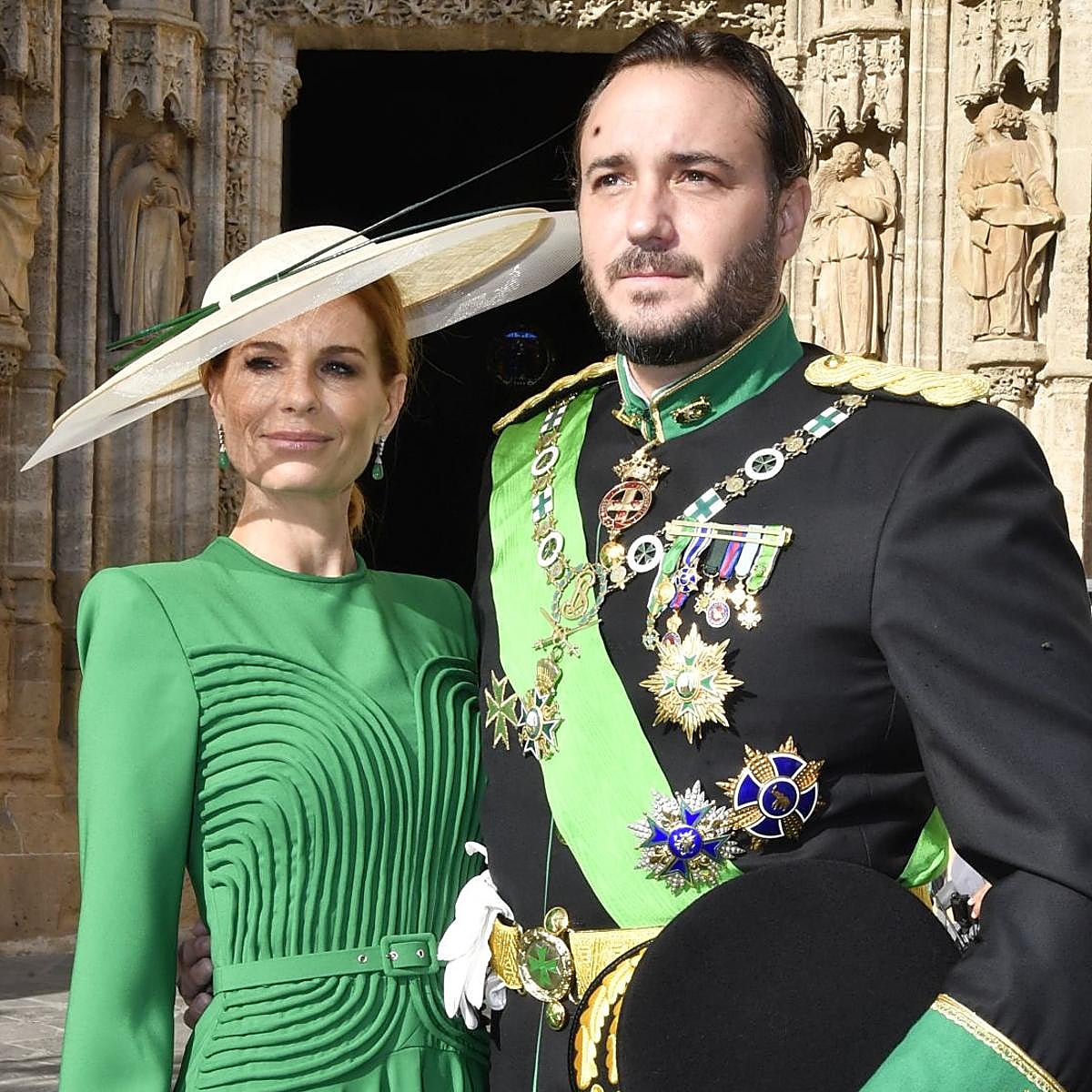 Olvia de Borbón y su hermano, Francisco, se disputan el título del ducado de Sevilla.