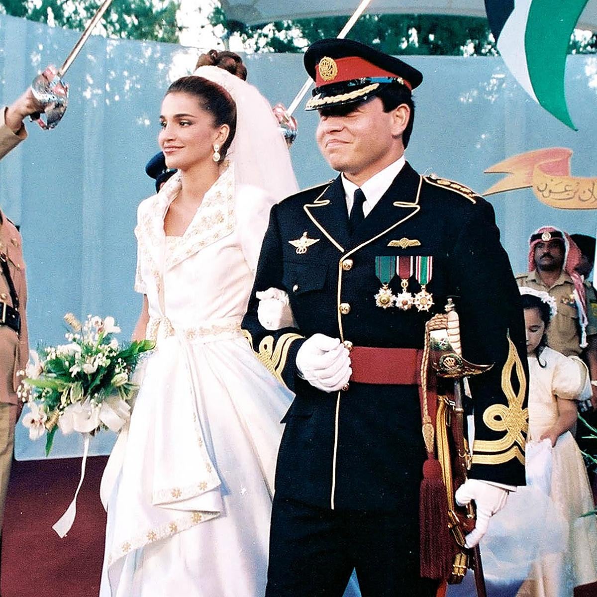 El rey Abdalá II y la reina Rania de Jordania, el día de su boda en 1993.