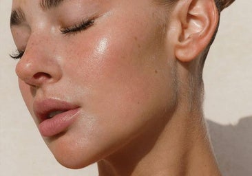 Estos sérums con arbutina dejarán tu piel libre de manchas