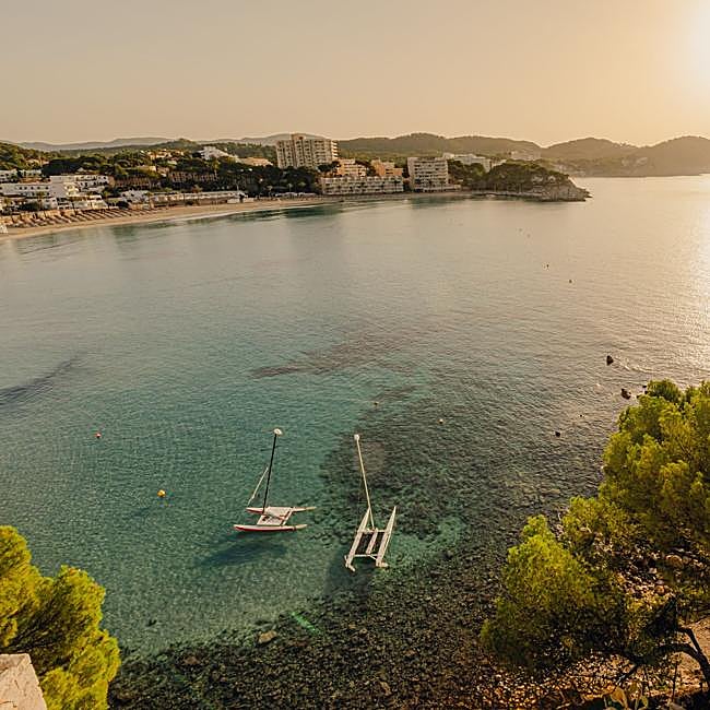 Desde el hotel puedes disfrutar de los encantos del Mediterráneo.