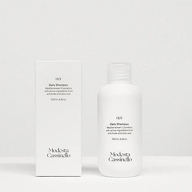 Champú de uso diario de Modesta Cassinello.