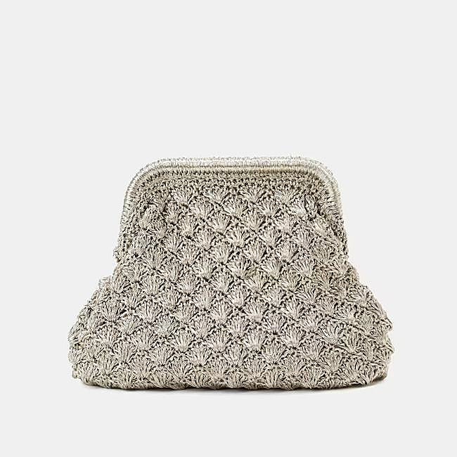 Bolso de mano de Stella Rittwagen, 35 euros.