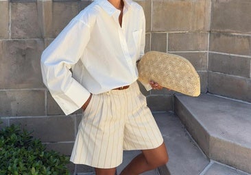 Estos shorts blancos son ideales para más que la playa: estilizan, refrescan y combinan con todo.