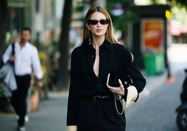 Las cremas compactas con efecto buena cara que llevarás en el bolso o tu maleta este verano