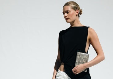 Este vestido se ha convertido la pieza favorita de mi armario: estiliza la figura con sandalias o alpargatas