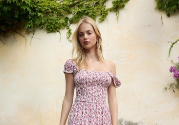 Stradivarius quiere que te vistas por completo del color buganvilla este verano