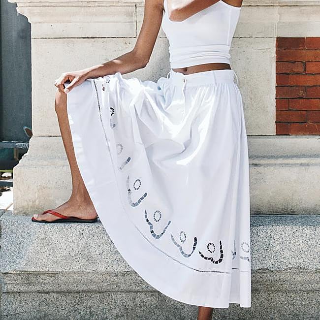 Falda brocada de H&M, 79,99 euros.