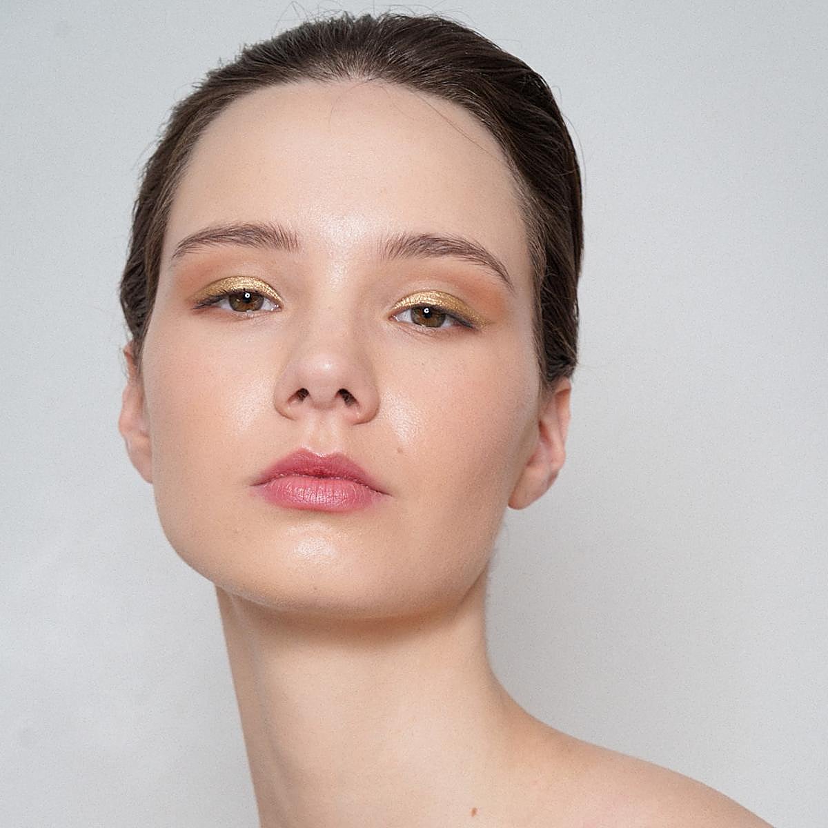 El corrector en crema que más utilizo en verano.