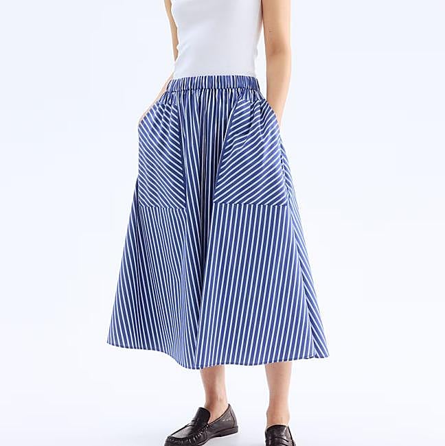 Falda fluida de rayas con vuelo