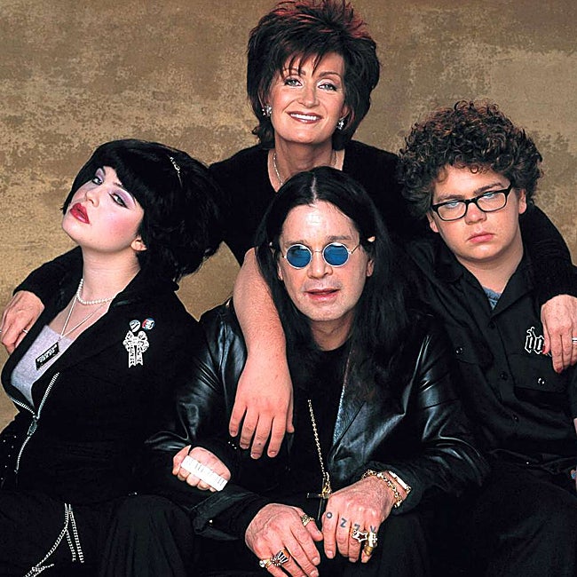 Una imagen promocional del reality The Osbournes.