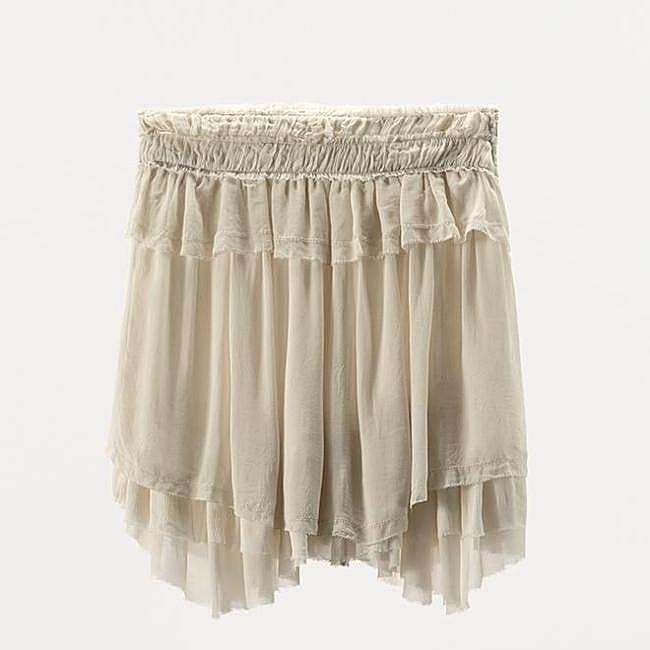 Falda con volantes de Zara (49,95 euros)