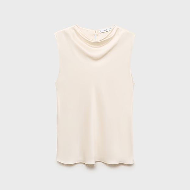 Imagen principal - Blusa satinada cuello drapeado de Mango (25,99€)/ Falda pantalón mini volantes de Stradivarius (22,99€)/ Vestido midi pañuelo rayas de Zara (39,95€)