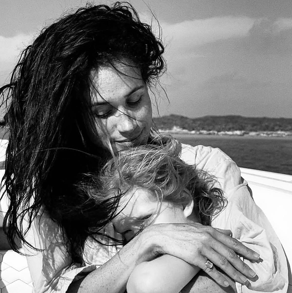 Se acabó la luna de miel de Meghan Markle y Harry de Sussex: se tambalea su imperio y su imagen de víctimas de los Windsor