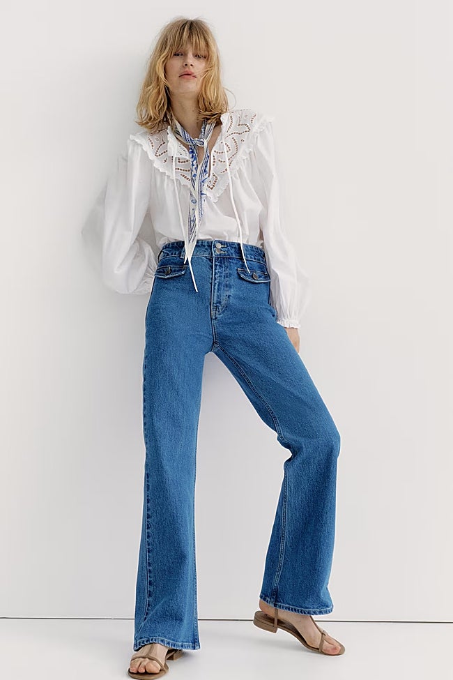 Vaqueros con bolsillos de H&M (29,99 euros)