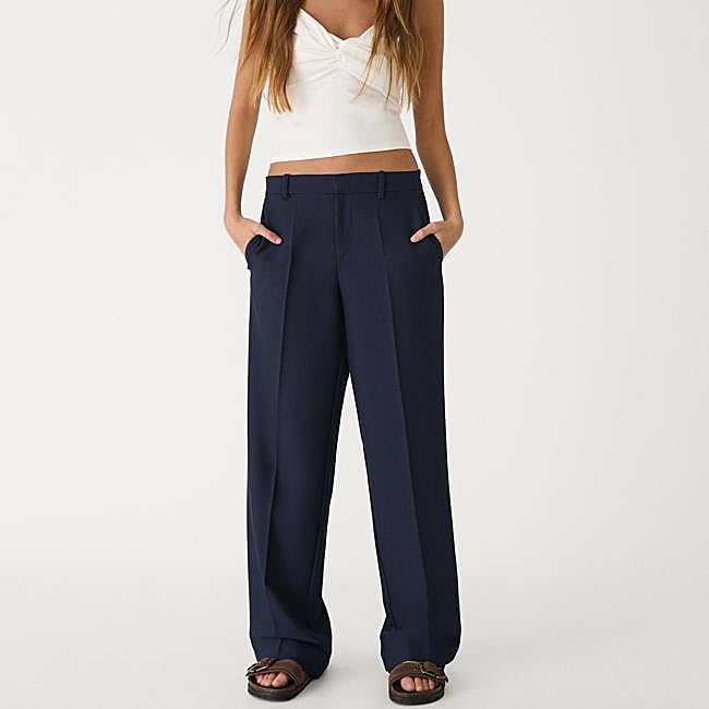 Pantalones de vestir con raya marcada