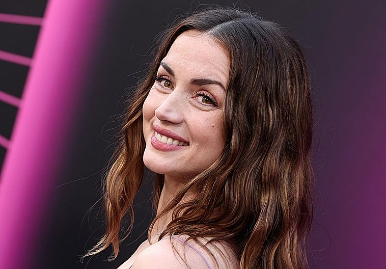 Ana de Armas antes de su cambio de look.