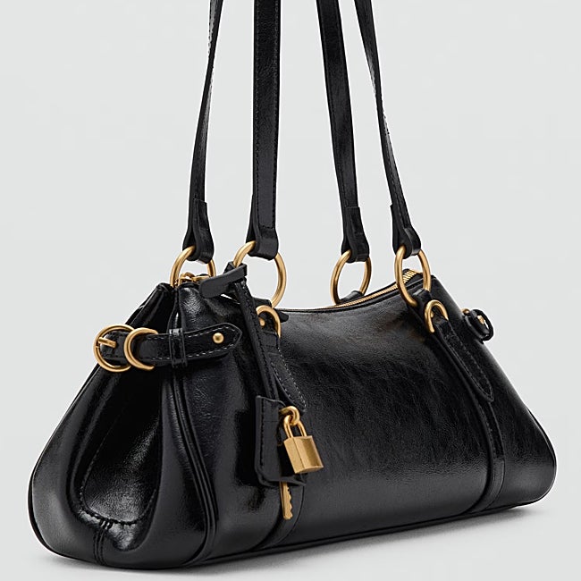 Bolso negro de Mango (39,99 euros)