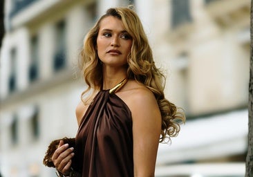 Las bodas de otoño se llenarán de invitadas con vestidos en marrón chocolate