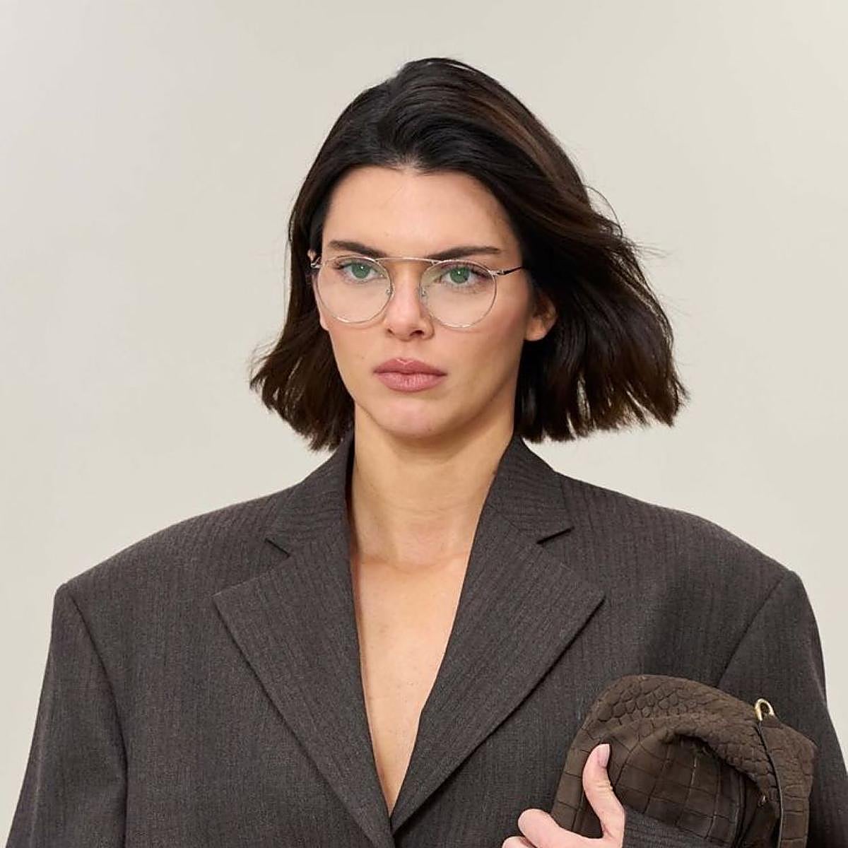 Modelo con corte de pelo tendencia