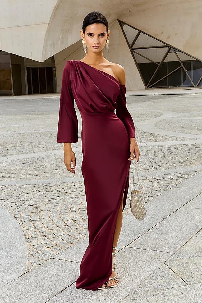 Vestido con detalle asimétrico de Lady Pipa.