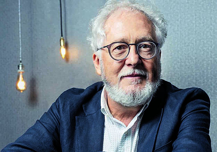 El escritor colombiano Héctor Abad Faciolince.