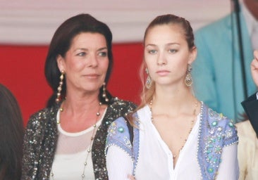 Beatrice Borromeo cumple 40 años cada vez más cerca de Carolina de Mónaco: de la frialdad a ser su nuera favorita