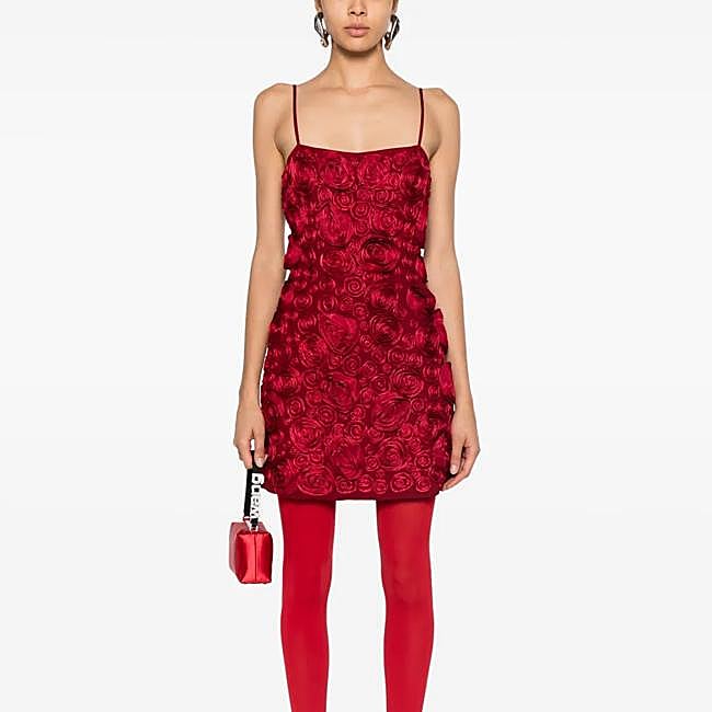 Vestido rojo mini de Blumarine, 1.176 euros.
