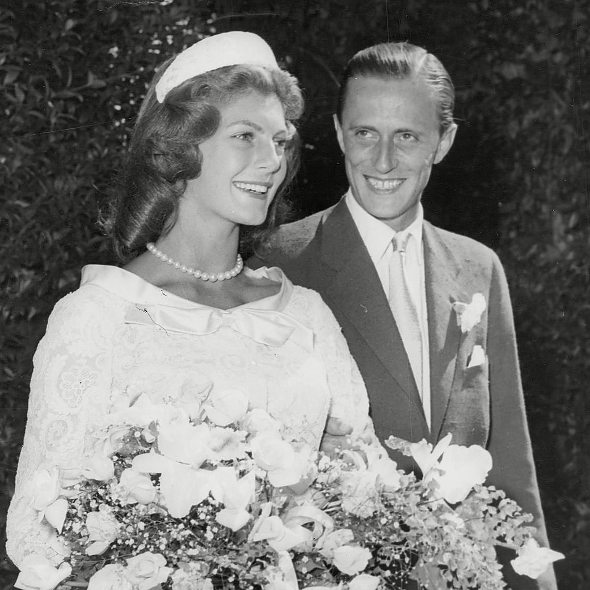 El barón Thyssen, en una de sus cinco bodas: la que le unió a Fiona Campbell-Walter.