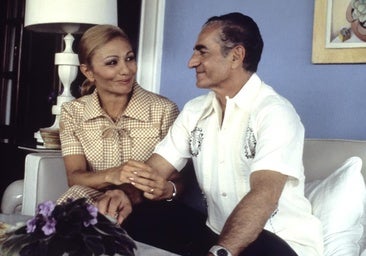 El Sha de Persia y su tercera esposa, Farah Diba.