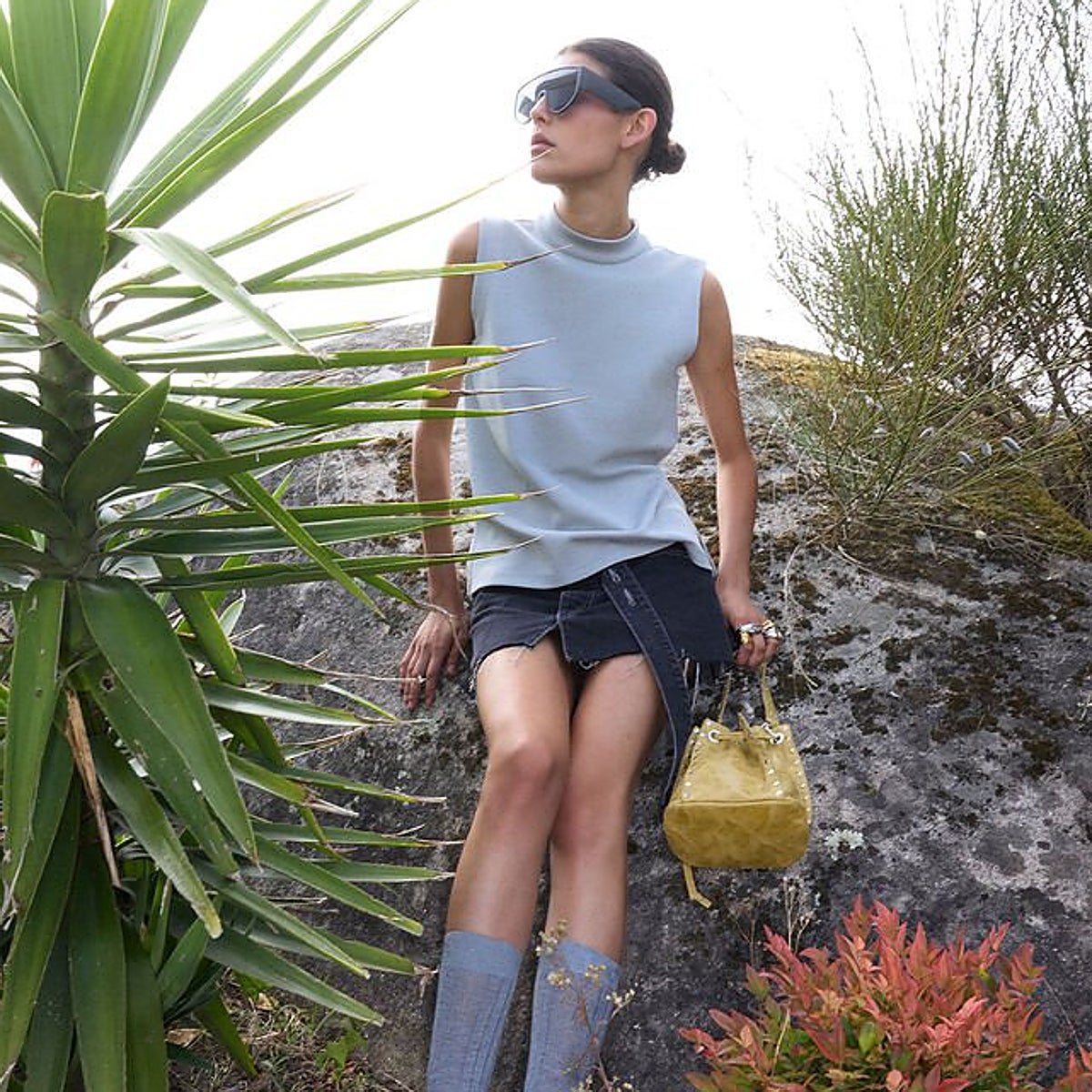 Vestidos midi, chaquetas de entretiempo y muchas prendas para llevar sin parar los próximos meses.