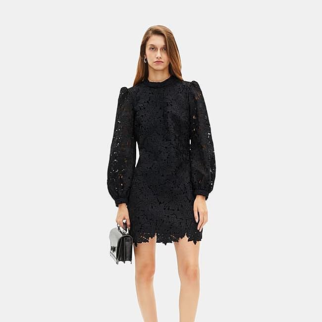 Vestido negro de The Kooples, 495 euros.