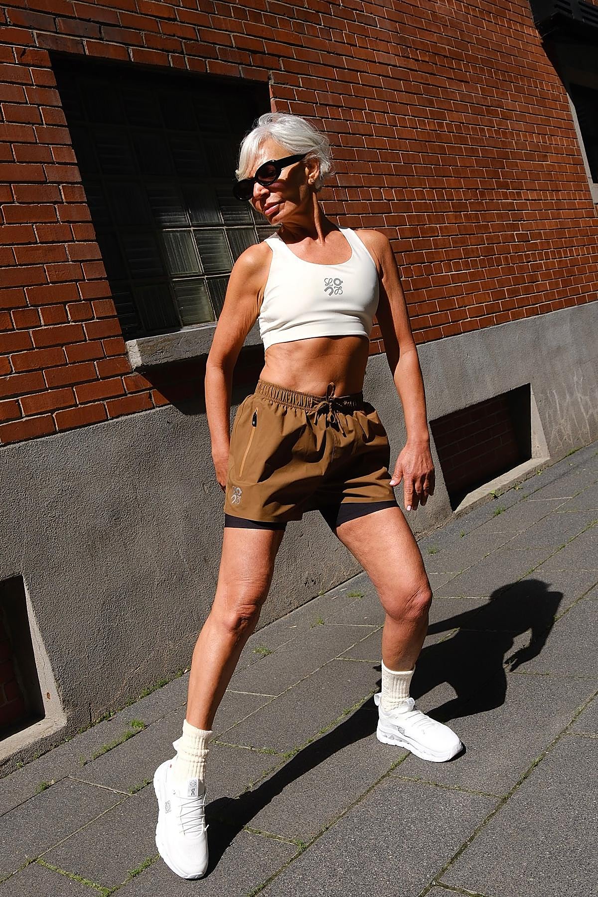 La influencer Grece Ghanem con un look deportivo.