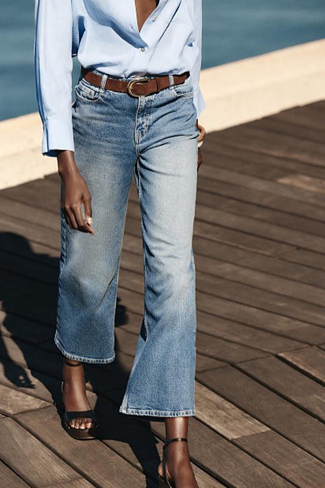 Vaqueros rectos de Zara (29,99 euros)