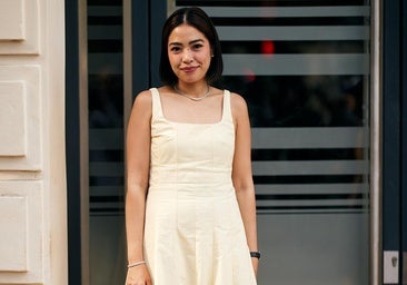 No te compliques: seis vestidos amplios y elegantes que necesitas para volver a la oficina