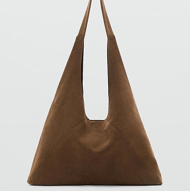 Bolso de gamuza de Mango, 49,99 euros.
