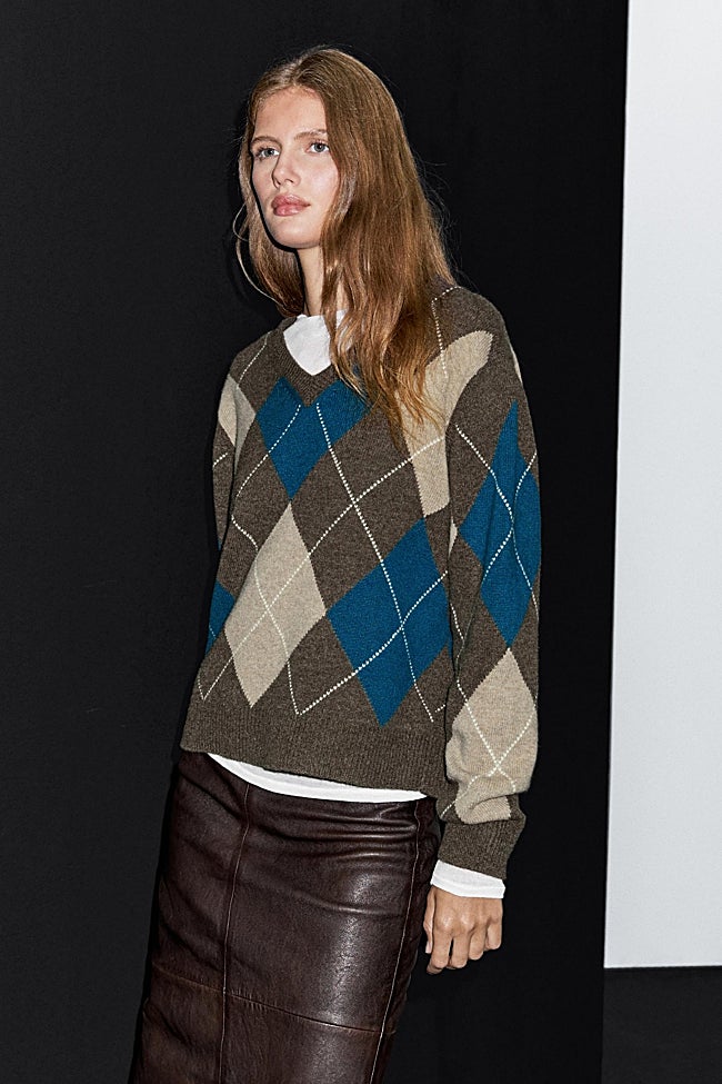 Jersey de rombos de Massimo Dutti (79,95 euros)