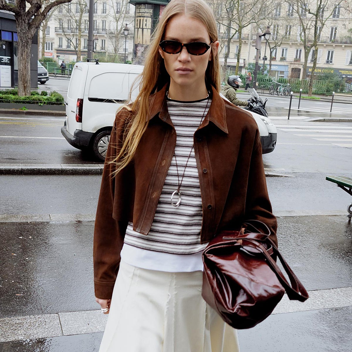 Camisas de estilo bohemio, vestidos midi y muchas otras novedades de otoño que acaban de llegar a tienda.